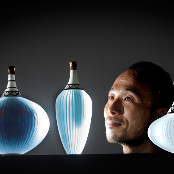 Glass artist maker Choi Keeryong