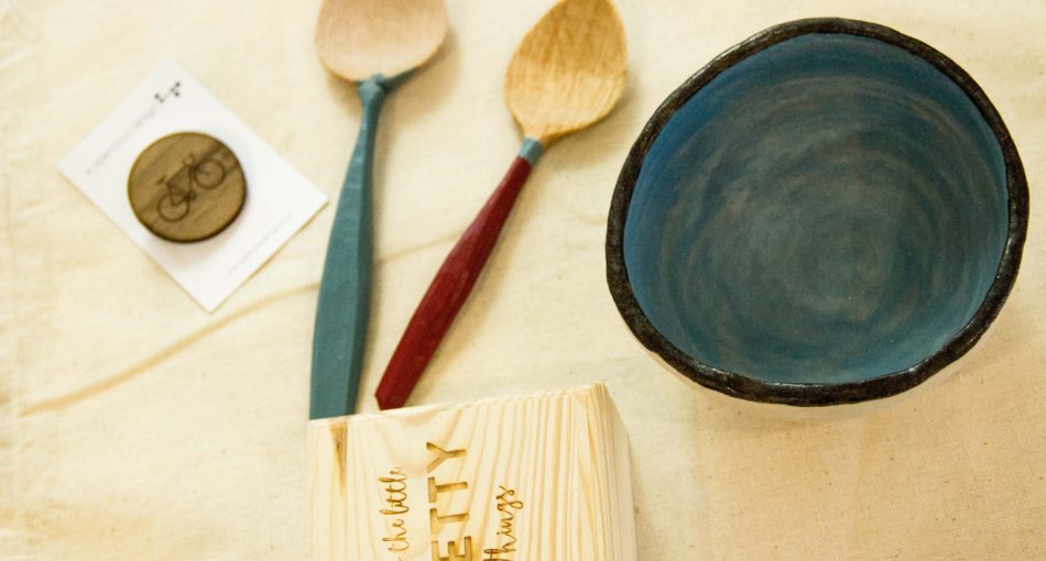 Craft available from our pop-up boutique. (Wooden spoons by Ollie Stearn, brooch and box by OpenBoxDesign and bowl by Mags Gray)/>
              </div>
              <div class=